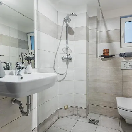 Apartment Sleepwithus Kopernika 28 Warsaw